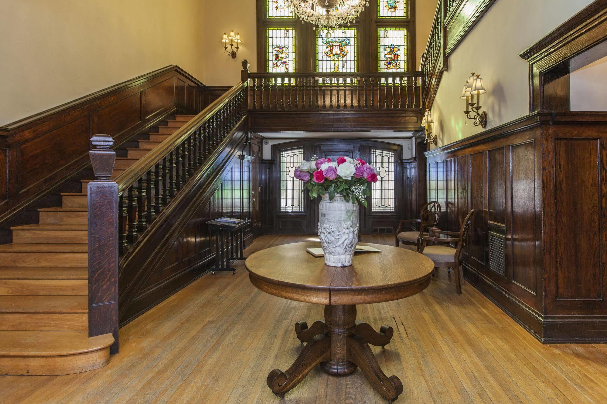 Bed and Breakfast The Mansion At Maple Heights Pittsburgh Exterior foto